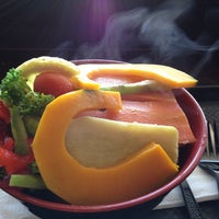 8/21/2012にErik D.がSoy Sauce Roll and Bowlで撮った写真