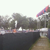 Foto tirada no(a) Which Stage at Bonnaroo Music &amp;amp; Arts Festival por LadyCeo em 6/11/2012