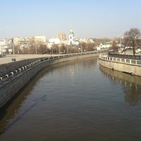 Photo taken at Maly Ustinsky Bridge by Yaroslavna F. on 4/14/2012