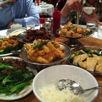 Photo taken at Restaurant Mon Nan by Stephen on 3/3/2012