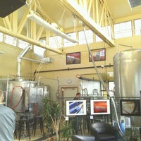 Foto tirada no(a) Mother Road Brewing Company por Nathan S. em 1/10/2012