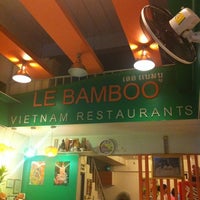 Photo taken at Le Bamboo อาหารเวียดนาม by Aod S. on 1/31/2011