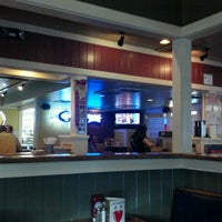 Photo taken at Chili&amp;#39;s Grill &amp;amp; Bar by TweakMyDevice on 9/12/2011
