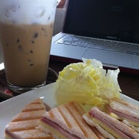Photo taken at A Cup of Mee by Aekasith R. on 3/13/2012