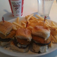 Photo taken at Ruby&amp;#39;s Diner by Rob G. on 10/31/2011
