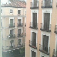 Photo taken at Ibis Madrid Centro by Y G. on 9/11/2011