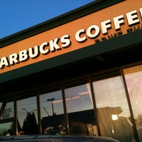 Photo taken at Starbucks by Mare on 5/8/2012
