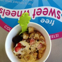 Photo taken at Menchie&amp;#39;s by Purvi P. on 4/22/2012
