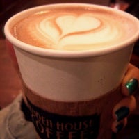 Photo taken at Hidden House Coffee by 캐쉬 문. on 1/6/2012