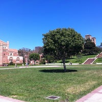 Photo taken at UCLA Anderson School of Management - North Lawn by Kristina B. on 8/29/2012