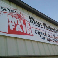 Foto tirada no(a) 7 Mile Fair por senator d. em 2/26/2012