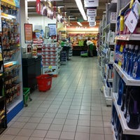 Photo taken at NTUC FairPrice by Joey L. on 10/20/2011