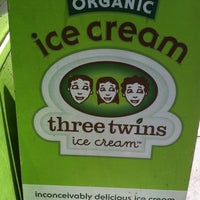 Photo taken at Three Twins Ice Cream by Mike B. on 8/6/2011