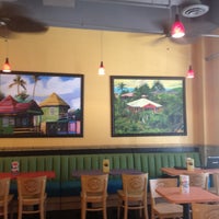 Das Foto wurde bei Tropical Smoothie Café von Shaunna R. am 8/28/2012 aufgenommen