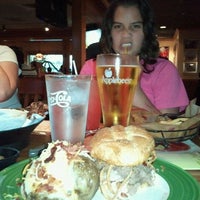 Photo taken at Applebee&amp;#39;s Grill + Bar by Jed N. on 9/29/2011