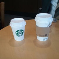 Photo taken at Starbucks Coffee Japan株式会社 by 林 健. on 1/6/2012