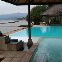 Photo taken at Lotus Bungalows Candidasa Hotel Bali by Finaron on 11/7/2011