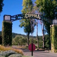 รูปภาพถ่ายที่ Francis Ford Coppola Winery โดย Stacey L. เมื่อ 10/23/2011