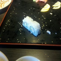 Foto scattata a Jun Japanese Restaurant da Kyle S. il 7/2/2012