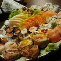 Photo taken at Zensei Sushi by Manú C. on 9/20/2011