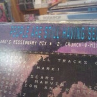 Photo taken at Half Price Books by Johnny L. on 10/15/2011