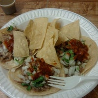 Photo taken at El Taco Llama by Ihisha H. on 10/25/2011