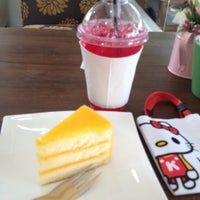 Photo taken at A Cup of Mee by Kong K. on 5/4/2012