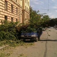 Photo taken at Автостоянка by Maxim B. on 6/15/2012