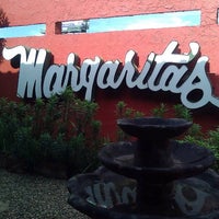 Снимок сделан в Margarita&amp;#39;s Mexican Restaurant пользователем Johnisha 4/6/2012