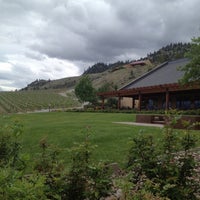 Foto scattata a Hester Creek Estate Winery da Dustin B. il 5/20/2012