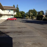 Photo taken at Motel 6 by Charles P. on 5/13/2012