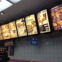Photo taken at Taco Bell by Mj on 8/9/2012