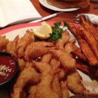 Photo taken at Sizzler by Isidro on 7/28/2012