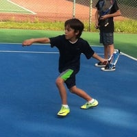 Photo taken at Super Mini Tenis by Pp M. on 5/31/2012