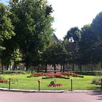 Photo taken at Jardin de l&amp;#39;Hôpital Saint-Louis by Floriane A. on 8/3/2012