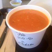 รูปภาพถ่ายที่ Soup Bar โดย Chalsea C. เมื่อ 5/2/2012