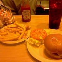 Photo taken at The Prime Burger by Christopher T. on 5/26/2012