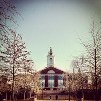 Foto tirada no(a) Bentley University por A C. em 2/12/2012