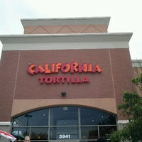 รูปภาพถ่ายที่ California Tortilla โดย Don K. เมื่อ 7/14/2012