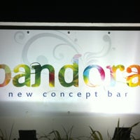 6/15/2012에 Jose G.님이 Pandora New Concept Bar에서 찍은 사진