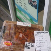 Photo taken at ファミリーマート 小牧小針店 by つじやん@底辺YouTuber on 6/15/2012