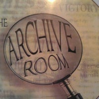 4/22/2012 tarihinde Sam S.ziyaretçi tarafından The Archive Room'de çekilen fotoğraf