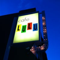 8/19/2012 tarihinde Robert K. E.ziyaretçi tarafından Lulu Cafe'de çekilen fotoğraf