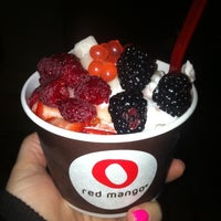 Photo taken at Red Mango by Ingrid H. on 2/19/2011