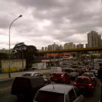 Photo taken at Viaduto Pacheco E Chaves by Wallace A. on 8/1/2012