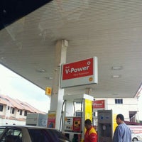 1/29/2012에 cik  eijou ..님이 Shell Tanah Putih에서 찍은 사진