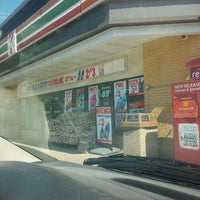 Photo taken at 7-Eleven by Rafal R. on 6/2/2012