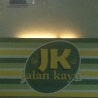 Photo taken at Jalan Kayu Prata Cafe by ONLY G_E_E_K G. on 9/8/2011