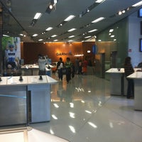 8/18/2012にTejandreaがThe Garmin Storeで撮った写真