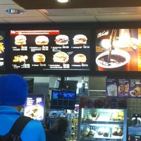 Photo taken at McDonald&amp;#39;s by Chamime L. on 10/27/2011